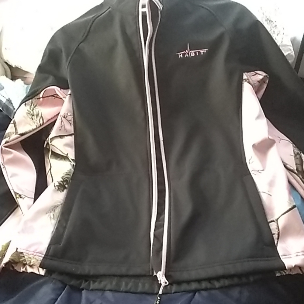 Habitat jacket. - Picture 5 of 5